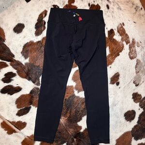 Lululemon Athletica luxtreme wunder under 25 inch special edition Hawaii logo